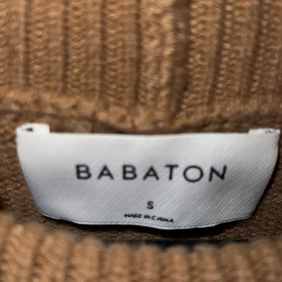 Aritiza Babaton (S) Wool & Cashmere Sweater - Picture 2 of 6